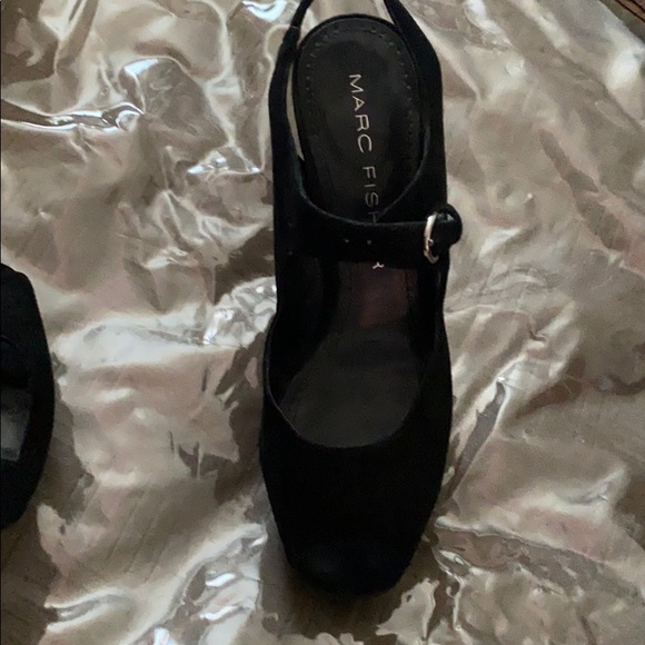 Black peep toe Marc Fisher pumps - Picture 3 of 8